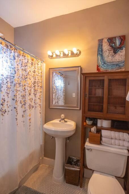 Midtown Bohemian Retreat Apartment Мемфис Екстериор снимка
